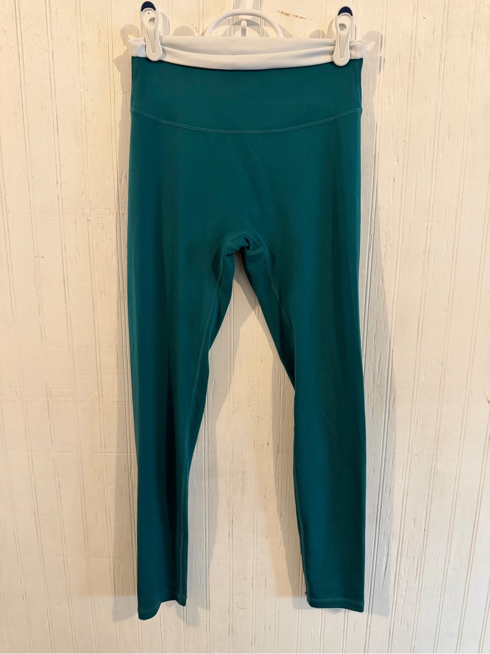 Paragon, Double-Layer High-Rise Sculptseam® Plus Legging - Picture 4 of 6